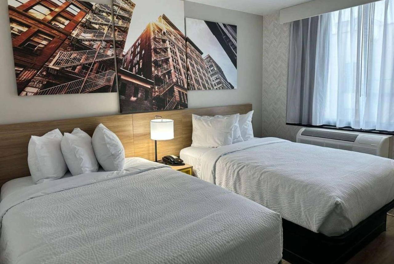 Days Inn By Wyndham Brooklyn Eastern Parkway New York Eksteriør billede